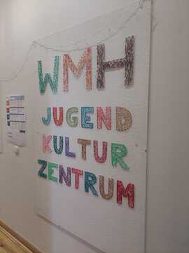 Creating spaces of democracy (9)